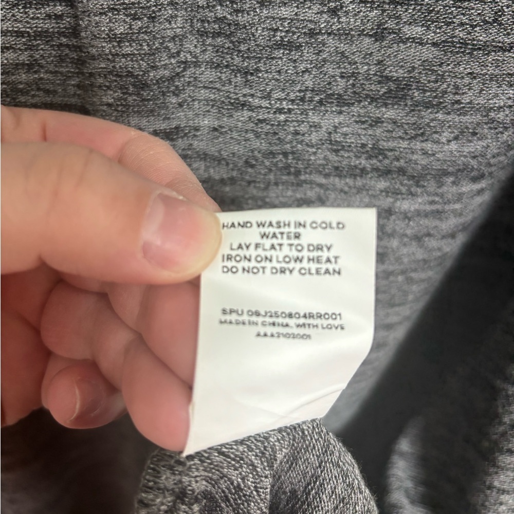 Bloomchic Open-Front Button Detail Sweater Gray Women’s Size 12 NEW - Picture 6 of 6